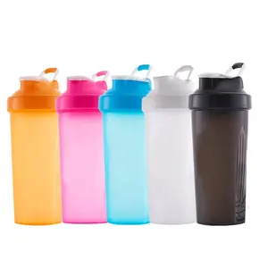 Logo personalizzato bottiglia di plastica Shaker palestra Sport Fitness bottiglia d'acqua di plastica 20oz/600ml
