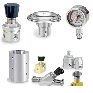 Tescom 54-2000 Hydraulic Regulator 54-2363T212S Back Regulator with LEO-1 Gauge - Product Image 5