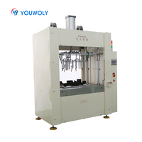Machine de soudage par staking thermique pour tapis de tubes capillaires en plastique