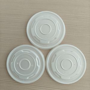 Couvercles en <span class=keywords><strong>plastique</strong></span> PLA durables et écologiques anti-effraction de 90 mm pour gobelets à soupe en papier de 8 oz, jetables, faciles à ouvrir, compostables, Xiamen - Product Image 1