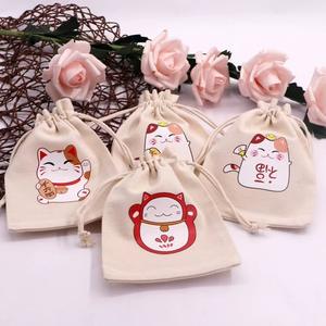 Sac d'emballage cadeau en toile de taille différente de qualité supérieure réutilisable et personnalisé Sac à poussière Sac à cordon en coton - Product Image 3