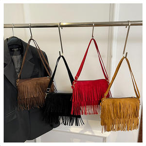 Sac bandoulière bohème à franges, style rétro, en daim, pour femme, avec pompons – Nouvelle collection très tendance - Product Image 2