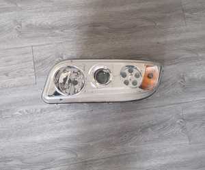 Para <span class=keywords><strong>Volvo</strong></span> 9700 New 24V <span class=keywords><strong>Bus</strong></span> Headlamp Accesorios esenciales para <span class=keywords><strong>Volvo</strong></span> Buses - Product Image 5