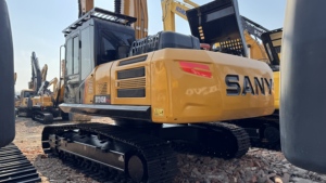 Excavadora Usada SANY245C de 24 Toneladas, de Alta Calidad y Buen Rendimiento, a Precio Económico, en Buen Estado de Funcionamiento, en Venta - Product Image 1