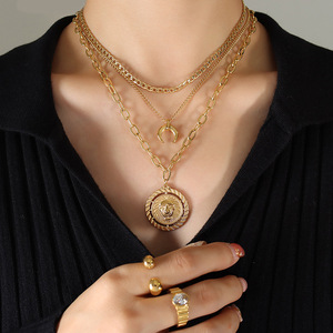 Collier en acier titane personnalisé avec pendentif tête de Lion, pièce de lune, ras du cou, chaîne en or à 3 couches, <span class=keywords><strong>2022</strong></span> - Product Image 5