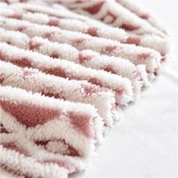 Textile Serviette De Luxe Dentelle Fabric_For_Sofa Matériel Feutre Polyester Spandex Tufting Oeillet Tissu Peinture