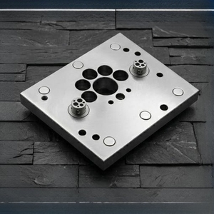 Plaque de fixation en acier doux sur mesure pour le perçage industriel de précision, l'usinage et l'alignement et le positionnement précis des composants - Product Image 3