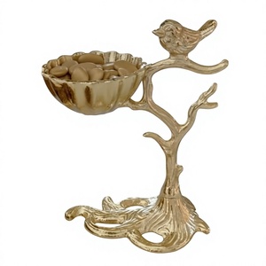 Tazón de Servir de Metal Crudo Hecho a Mano, Ecológico, de Diseño de Lujo, con Soporte de Cuernos, Personalizable, para Uso en el Hogar y Restaurantes, AMSON - Product Image 1