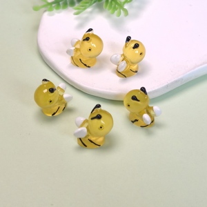 50 Breloques Abeilles Mignonnes en Résine 3D pour Ornements Miniatures de Maison de Poupée, Fournitures de Fabrication de Bijoux et de Décorations DIY pour Téléphones - Product Image 1