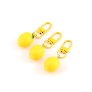 Porte-clés Citron en Résine Plastique, Accessoire de Bijouterie DIY, Pendentif pour Sac ou Chaîne de Téléphone - Product Image 5