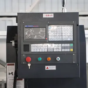 Mesin bubut logam kontrol numerik komputer kualitas tinggi CK6150 mesin bubut CNC