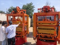 Machine à fabriquer des blocs de béton à haute efficacité QTJ4-40, machine à briques robuste pour la construction de blocs creux