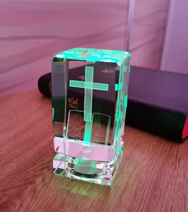 핫 세일 K9 큐브 크리스탈 유리 블록 3D 레이저 조각 크로스 빈 크리스탈 종이 비즈니스 선물