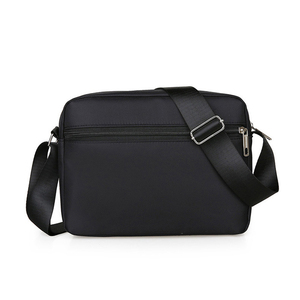 Sac messager <span class=keywords><strong>rectangulaire</strong></span> en polyester, dernier design, imperméable, pour voyages en plein air, sac bandoulière tendance pour hommes - Product Image 4