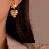 Boucles d'oreilles Novirassine de luxe en acier inoxydable plaqué or, motif cœur et étoile texturé, pour femme, usage quotidien