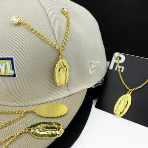 Cadena para Sombrero con Pin Metálico Ovalado de la Virgen María, Accesorio de Golf, Sin Níquel - Product Image 3