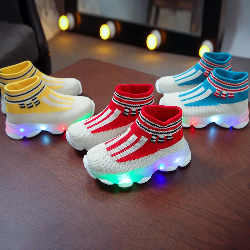Factory Price Fashionable Children's Casual Shoes Slip on Shock Absorption LED Kid Light up Sneakers Shoes for Kids Boys Girls