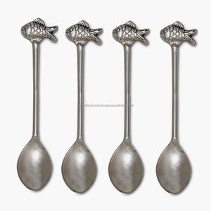 Juego de cucharas de té de latón dorado brillante, con mango hecho a mano de piña con diseño en relieve, estilo occidental - Product Image 3