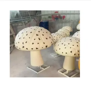 Factory lifelike mushroom glass fiber sculpture statues garden sculpture for theme park