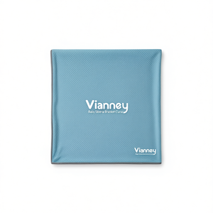 Couverture pour bébé Vianney Baby Siberia, bleu, microfibre, douce, pour l'hiver, style uni, lavable en machine - Product Image 1