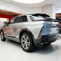 IQ Lyriq LYRIQ-V EV Autonomie de 600 km Batterie de 90-110 kWh Puissance de 465 kW SUV familial de luxe de taille moyenne à grande 5 places