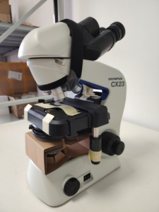 Microscope de laboratoire Olympus CX23 de haute qualité et très vendu pour les tests en laboratoire hospitalier - Product Image 2