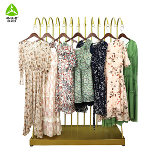 Abito balla di seconda mano vestiti <span class=keywords><strong>on</strong></span> <span class=keywords><strong>Line</strong></span> Vintage usati vestiti per le donne - Product Image 4