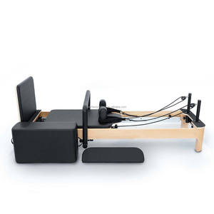Reformer Pilates en bois de hêtre sur mesure avec lit Cadillac en cuir microfibre pour studio de yoga et centre de réadaptation - Product Image 1