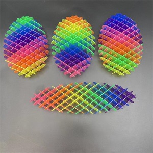 ของเล่นหนอนพลาสติกขนาดเล็ก บรรเทาความวิตกกังวลและความเครียด สำหรับทุกเพศ อายุ 14 ปีขึ้นไป ดีไซน์ตาข่ายยืดหยุ่น - Product Image 4