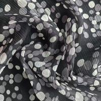 Tissu georgette froissé en soie 100% avec impression de points de vague