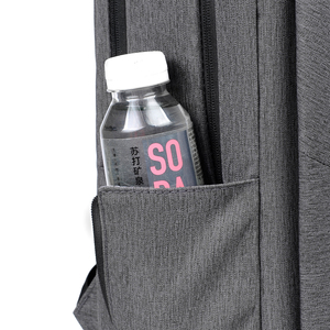 Sac à dos pour ordinateur portable en polyester minimaliste unisexe TIN DUC de haute qualité, emballage personnalisé, fabricant vietnamien, imperméable, pour les affaires - Product Image 4