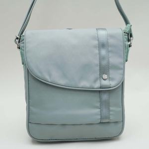 Bolso de nailon de marca famosa para niños, múltiples bolsillos, producto de uso diario, proveedor dorado, bolsos de hombro personalizados de mensajero de negocios - Product Image 2