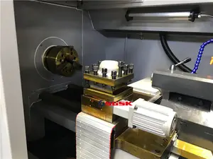 Draaien Metalen Machine Tool Apparatuur CK6136V Cnc Metalen Spinning Machine Cnc Draaibank Machine