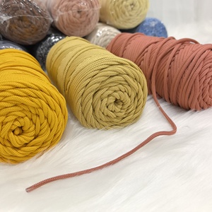 Bán Buôn Tay Dệt Kim Polyester Sợi Túi Mat Phong Cách Xoắn Cho May Áo Thun Sợi Crochet Cao Dệt Kim Mềm Sợi Texturized - Product Image 5