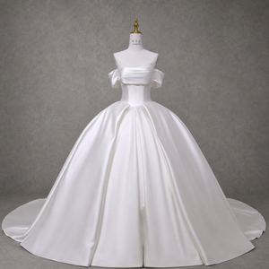 Robe de mariée grande taille coupe trapèze, épaules dénudées, en satin, avec bordure perlée, style princesse, traîne chapelle, personnalisable, pour mère de la mariée, fleurs, vente en gros - Product Image 1