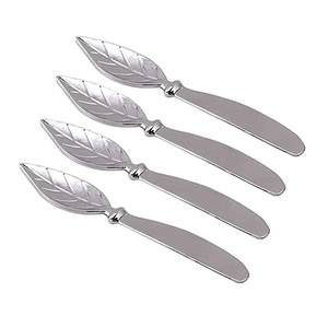 Ensemble d'outils pour la famille de mariage, épandeur de fromage en acier inoxydable argenté avec poignée en feuille d'argent ensemble d'épandeurs de fromage - Product Image 1
