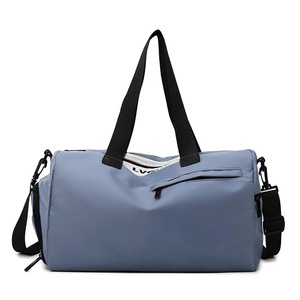 Sac de sport grande capacité tendance avec logo personnalisé, en tissu Oxford uni, sac de voyage et de sport avec sangle réglable et fermeture éclair - Product Image 2