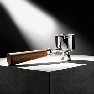Porte-filtre en acier inoxydable 304 pour <span class=keywords><strong>machine</strong></span> <span class=keywords><strong>à</strong></span> expresso <span class=keywords><strong>DeLonghi</strong></span>, design sans fond <span class=keywords><strong>à</strong></span> trois oreilles, tamper de 51 mm, panier et <span class=keywords><strong>accessoires</strong></span> pour <span class=keywords><strong>café</strong></span> - Product Image 3