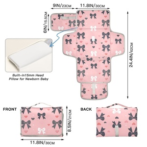 Nuevo Tapete Impermeable para Cambiar Pañales con Lazos Rosas Personalizados, Bolsa Portátil Plegable para Cambiar Pañales para Viajes - Product Image 3
