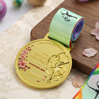 Médailles sportives personnalisées 3D en alliage de zinc avec logo de gymnaste rythmique ou danseuse, motif fleur de cerisier, émail, médailles de gymnastique personnalisables