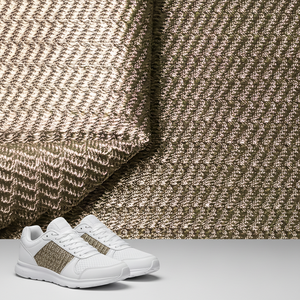 Tissu en maille tricotée légère 100 % polyester, teint écologiquement, monocouche, résistant aux déchirures, évacuant l'humidité, pour empeignes et languettes de chaussures - Product Image 2