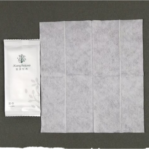 ผ้าเช็ดทำความสะอาดแบบเปียกขนาด 18x20 ซม. ผลิตจากวัสดุไม่ถักทอ เป็นมิตรกับสิ่งแวดล้อม สำหรับโฆษณา พร้อมบริการพิมพ์โลโก้ตามสั่ง - Product Image 1