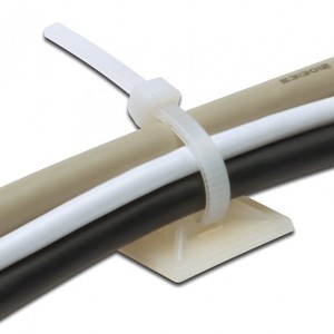 Lazo Adhesivo 30x30mm Para Bridas de Cable 100 Unidades - Product Image 2