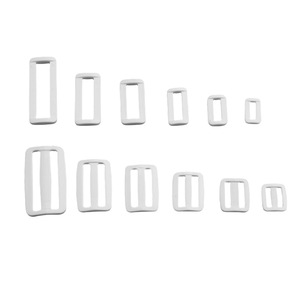 Hebillas de Anillo en D Blancas, Deslizantes, Ajustables, Cuadradas, de Plástico, para Bolsos, Equipaje, Ropa y Accesorios - Product Image 1