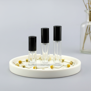 Venta al por Mayor de Botellas de <span class=keywords><strong>Perfume</strong></span> de Vidrio Cuadradas de 3ml y 5ml, Atomizadores Vacíos con Tapas Metálicas - Product Image 2