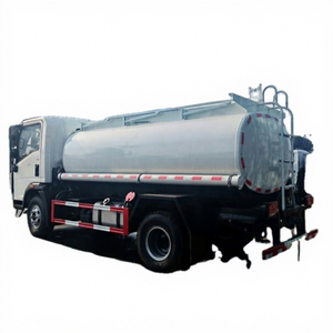 Camion-citerne diesel Sinotruk HOWO de haute qualité 4x2, 5000 litres, petit camion-citerne à carburant à vendre - Product Image 4