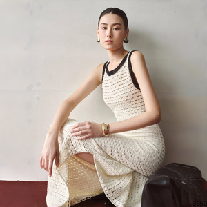 Abito lungo in maglia all'uncinetto con bordo a contrasto, senza maniche, girocollo, aderente, con spacco laterale e motivo geometrico traforato, da donna - Product Image 2