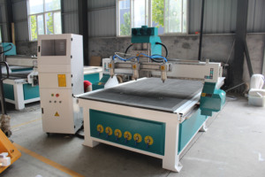 Multi-Head Hout <span class=keywords><strong>Cnc</strong></span> <span class=keywords><strong>Router</strong></span> Met Hoge Capaciteit Met 4 As 1325 M-Glans - Product Image 3