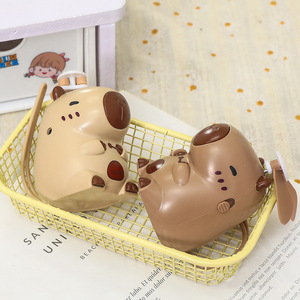 Ventilateur portable mignon en forme de loutre, rechargeable, avec batterie intégrée, pour enfants, avec sangle souple et commande par bouton - Product Image 4