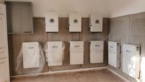 Dee 14kw SUN-20K-SG05LP3-EU-SM2 lv dc से एसी 48v सूर्य <span class=keywords><strong>mppt</strong></span> 3 चरण <span class=keywords><strong>15</strong></span> kw 16kw 18kw 15kw 20kw तीन 3 चरण हाइब्रिड सौर इनवर्टर - Product Image 4